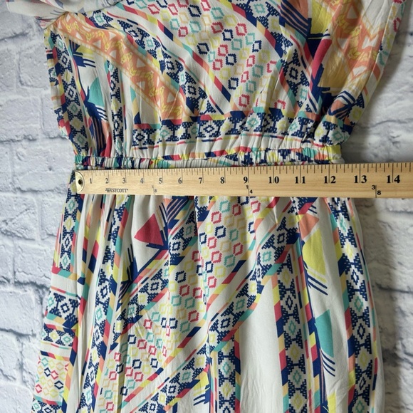 Skies Are Blue Aztec/Geometric Print Sleeveless Maxi Sundress. Size Small. - Picture 7 of 7